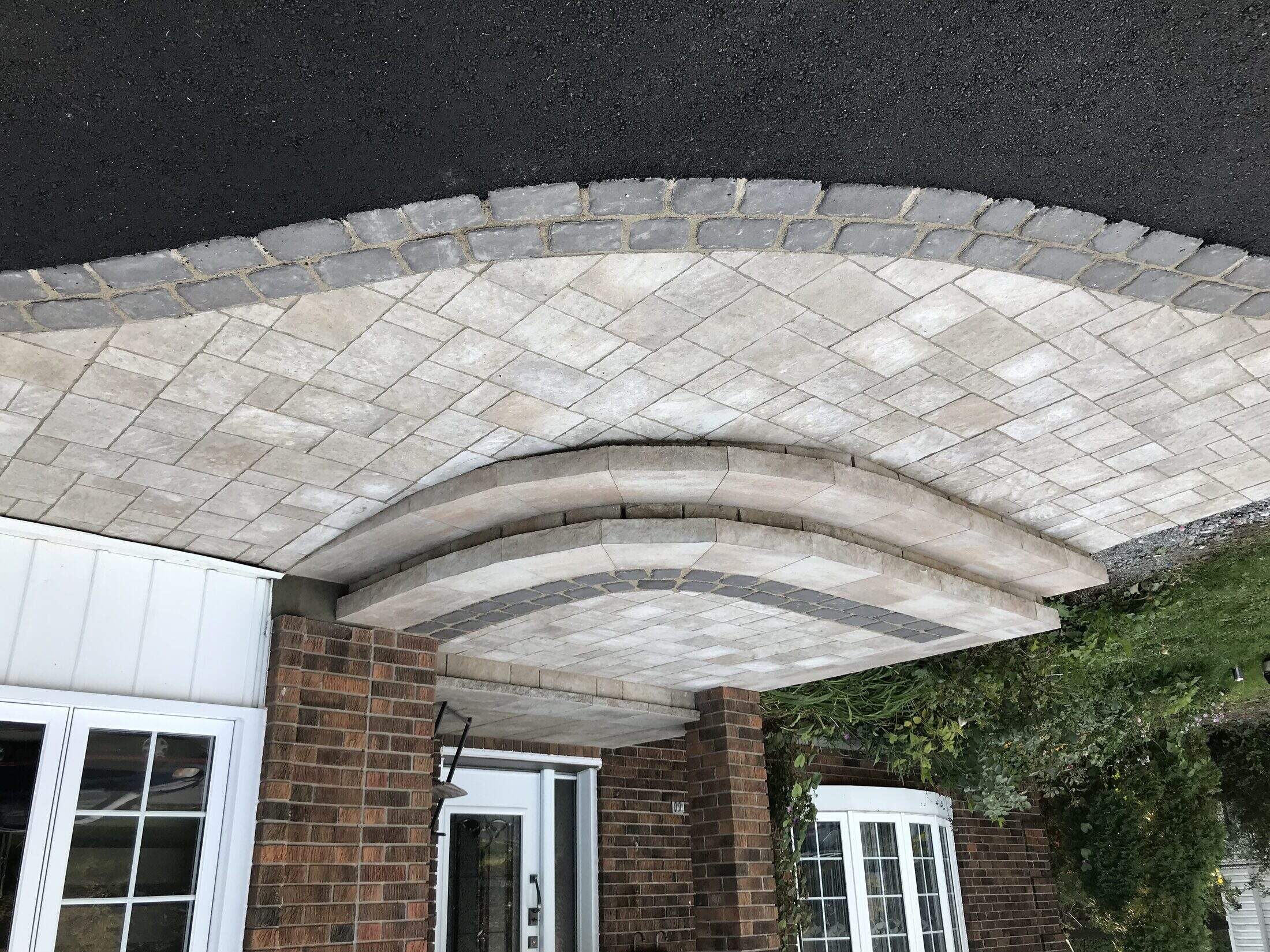 Entrée courbe motif chevron