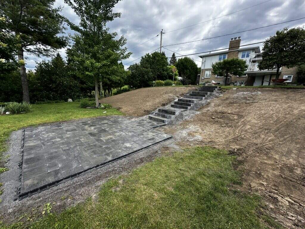 Escalier terrain en pente