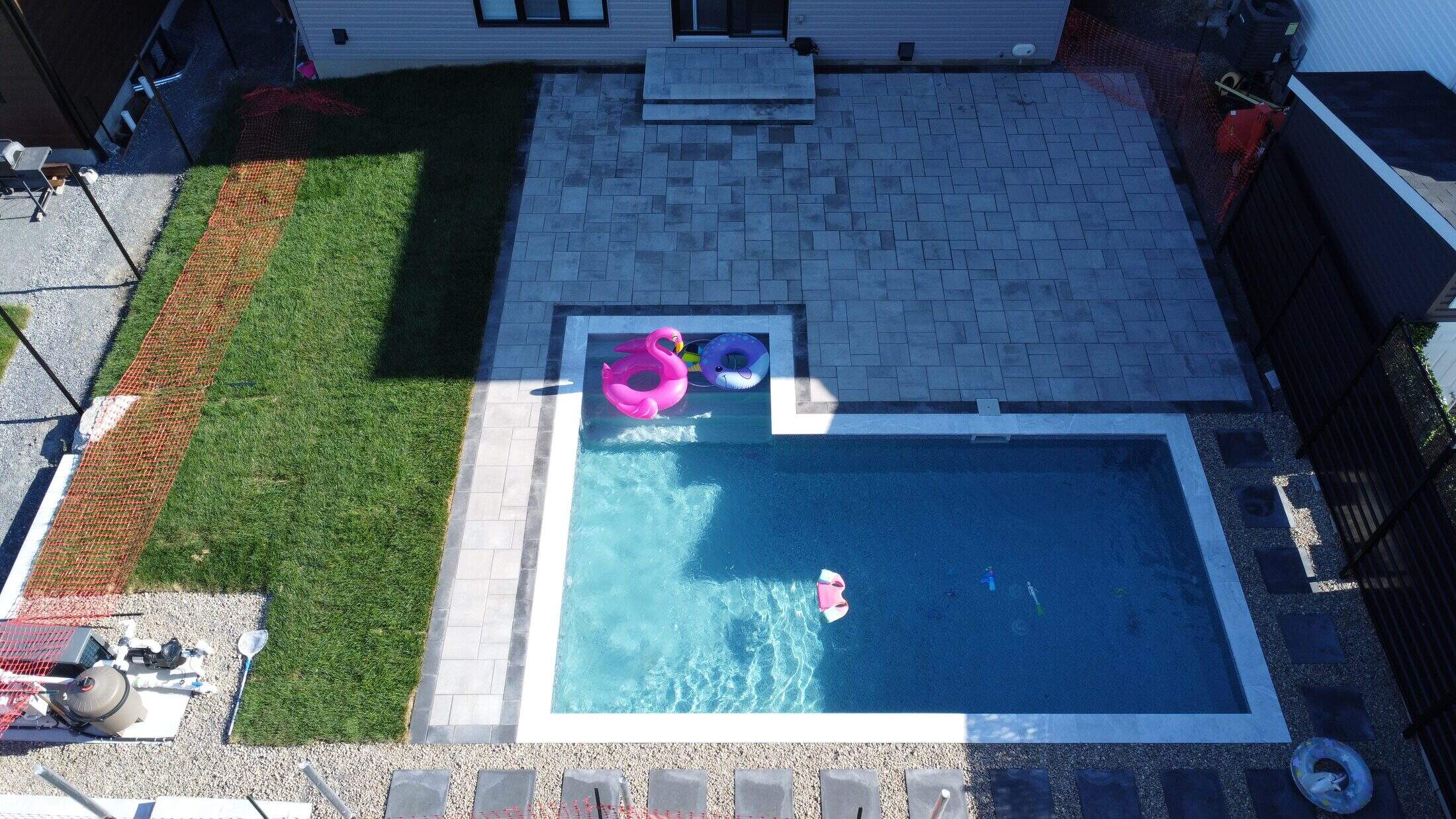 Piscine vue aérienne