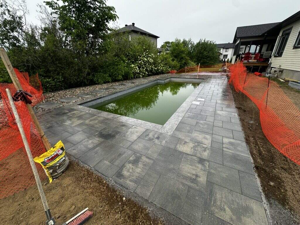 Chantier piscine en cours
