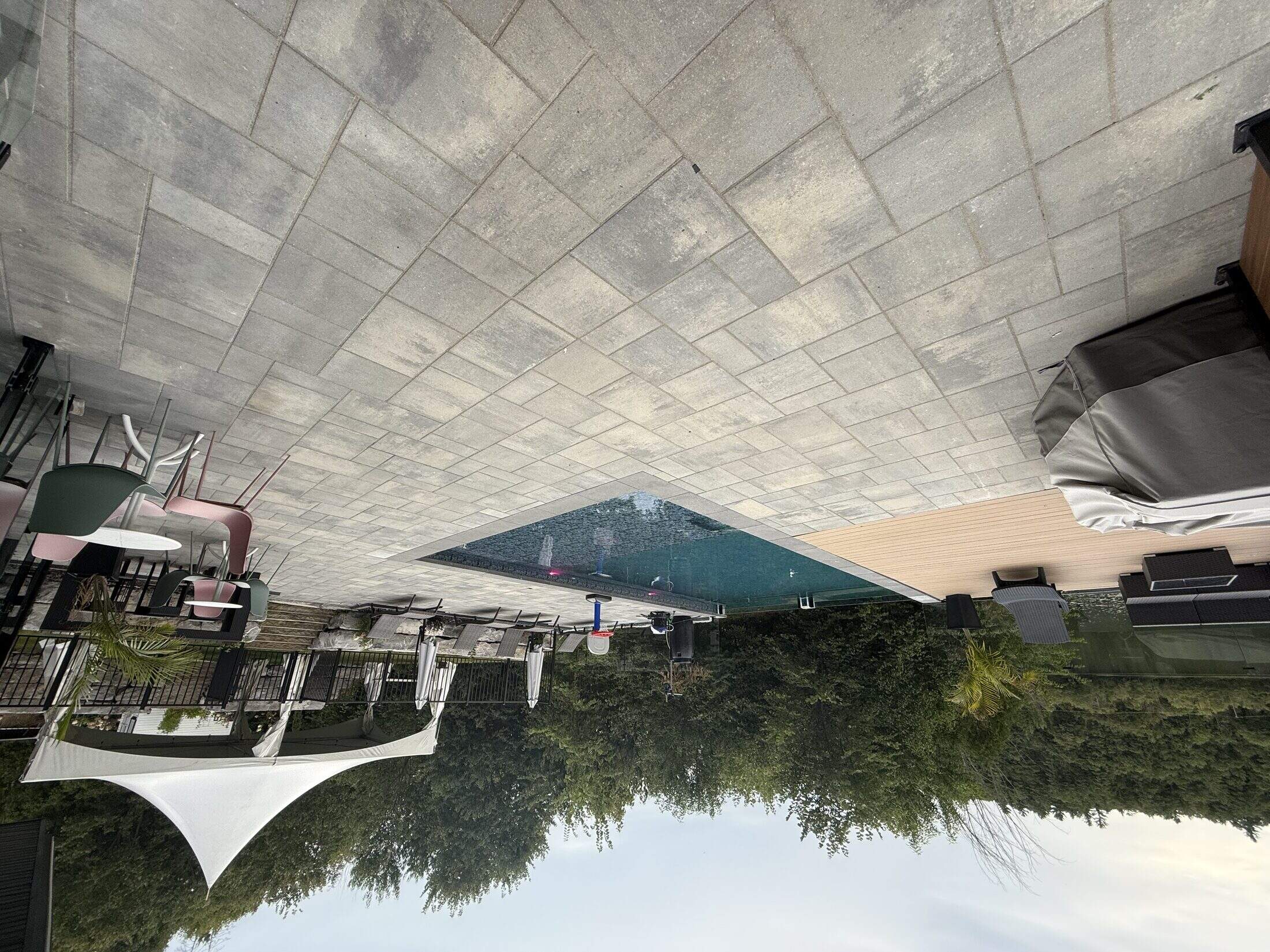 Aménagement piscine patio pergola Gatineau